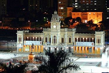 Imagem de destaque para Praça Da Estação